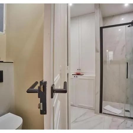 Sublim New Flat Center Of Opera Madeleine * Paris